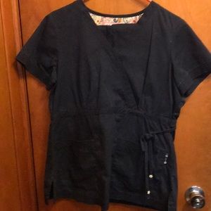 5/$20 Koi Navy petite scrub top and pants